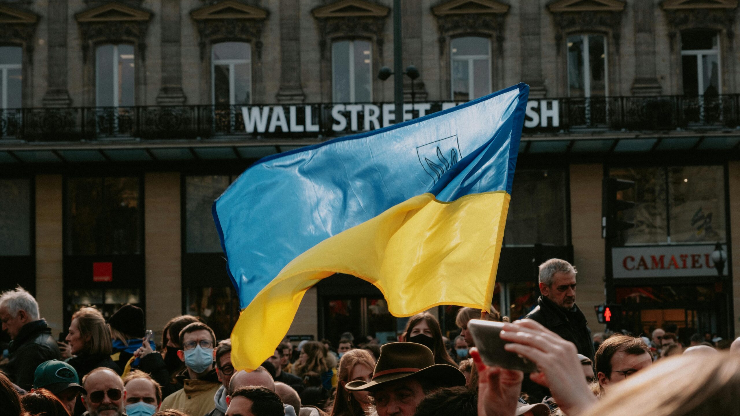 ukraine-banner-protest